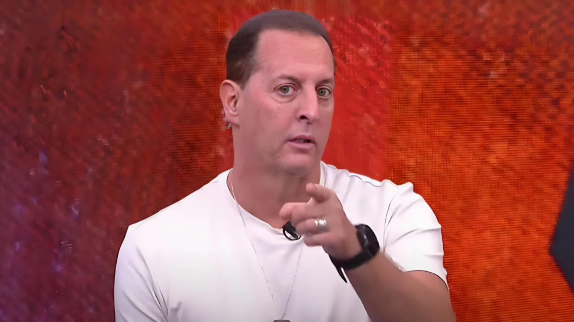 Benja sinaliza técnico que será demitido no Brasil: “Não chega”