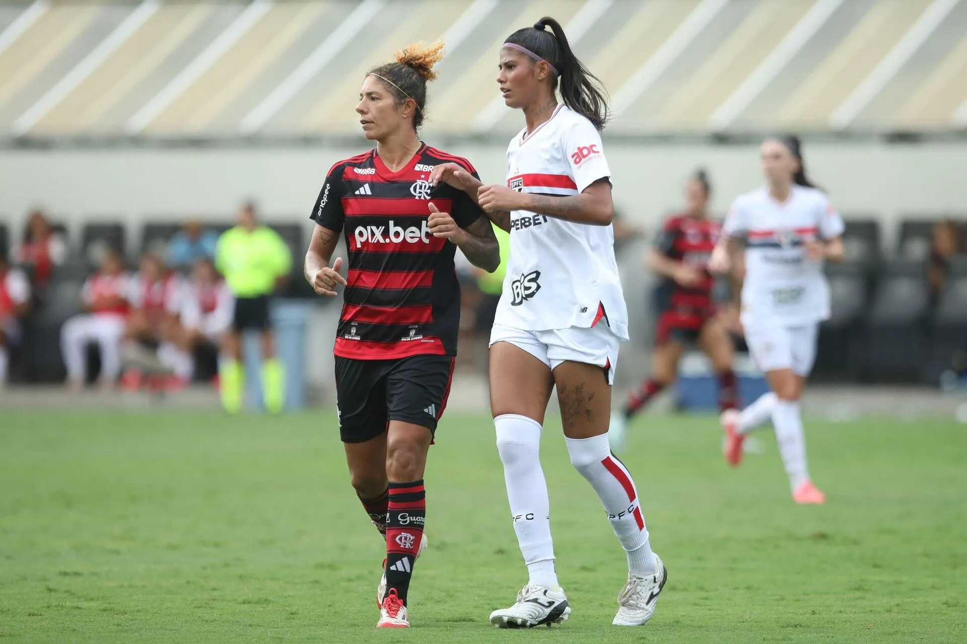 Brasileirão Feminino: Flamengo busca revanche contra São Paulo; veja odds