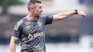 Santos não deve contratar nesta janela de transferências de exceção e foca nos ‘reforços caseiros’