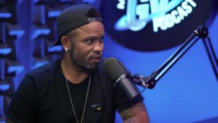 Carlos Alberto, em podcast no YouTube (Reprodução)