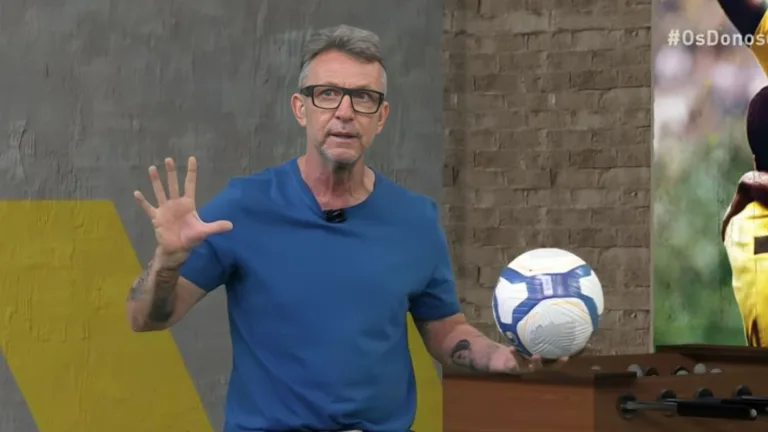 Craque Neto aponta treinador corajoso do futebol brasileiro: “Não tem medo”