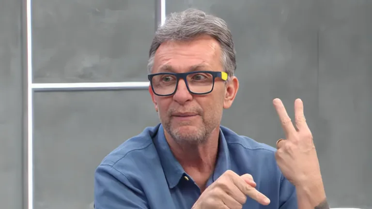 Craque Neto cita 5 times ‘ajudados’ pela arbitragem: “Vergonhoso”