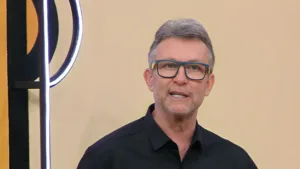 Craque Neto crava técnico que será demitido no Brasil: “Está fora”