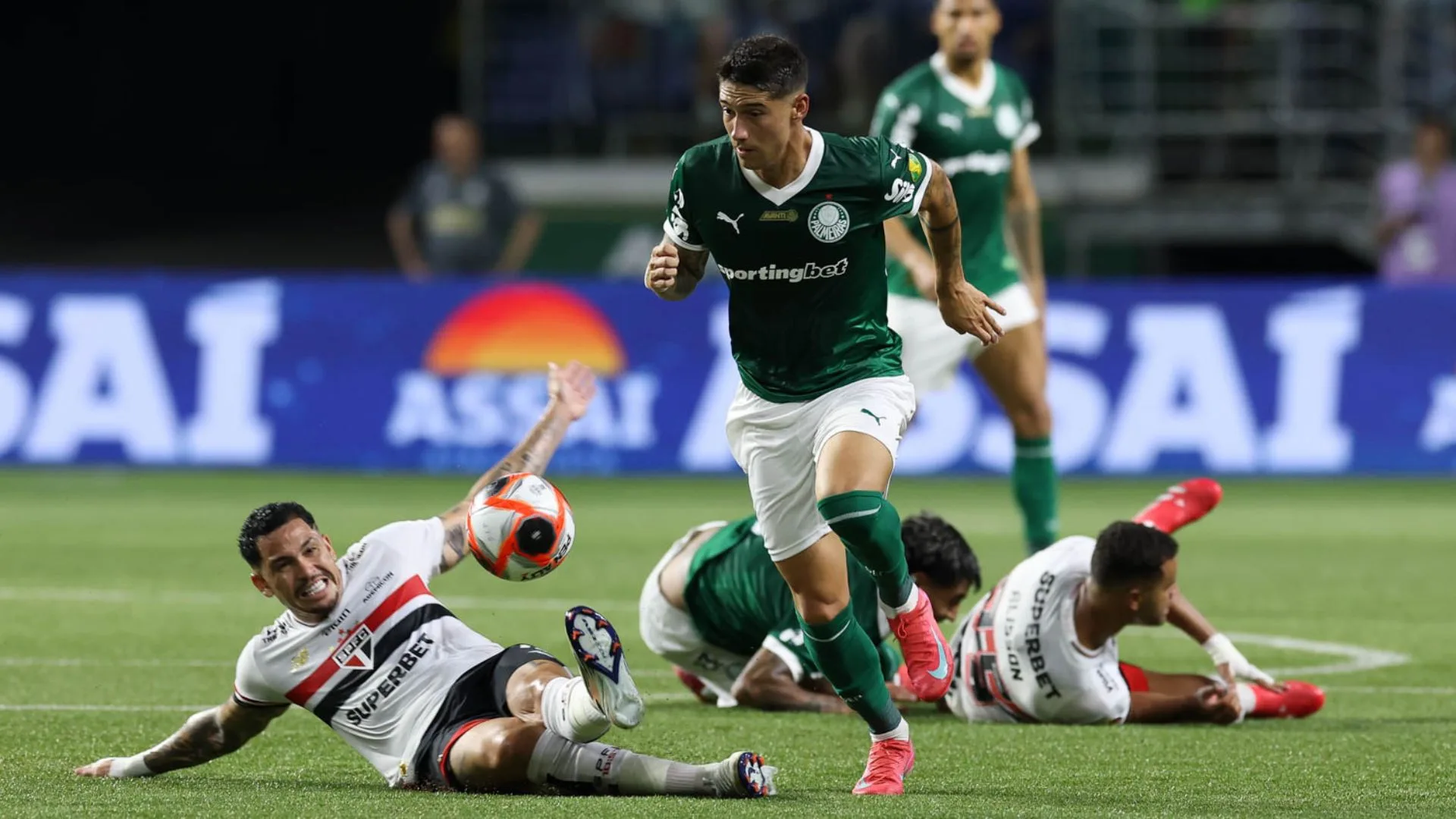 Craque Neto decreta eliminado em Palmeiras x SPFC no Paulistão