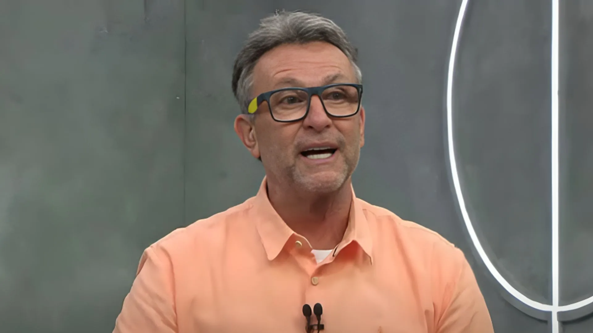 Craque Neto é direto e crava melhor atacante do mundo hoje: “É subestimado”