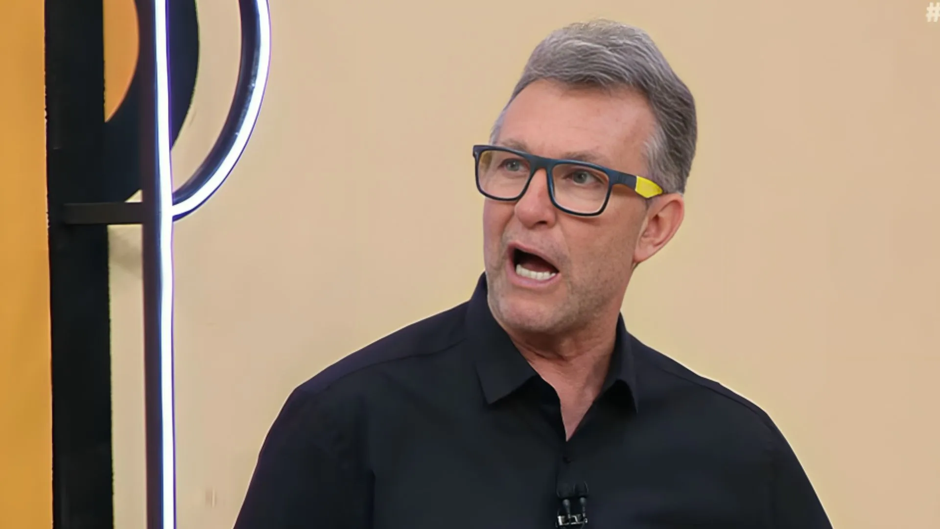 Craque Neto reforça ‘ranço’ por time badalado no Brasil: “Torço para perder”