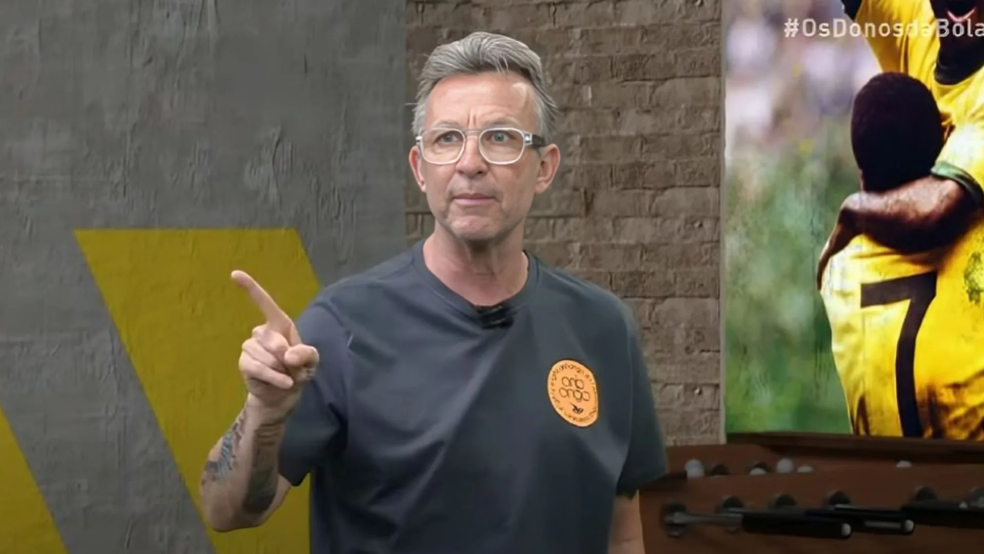 Craque Neto elege torcida essencial do futebol brasileiro