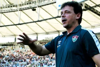 Fernando Diniz, em jogo no Maracanã