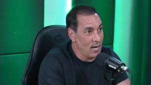 Edmundo é convicto ao eleger time exemplo no Brasil hoje: “Melhor momento”