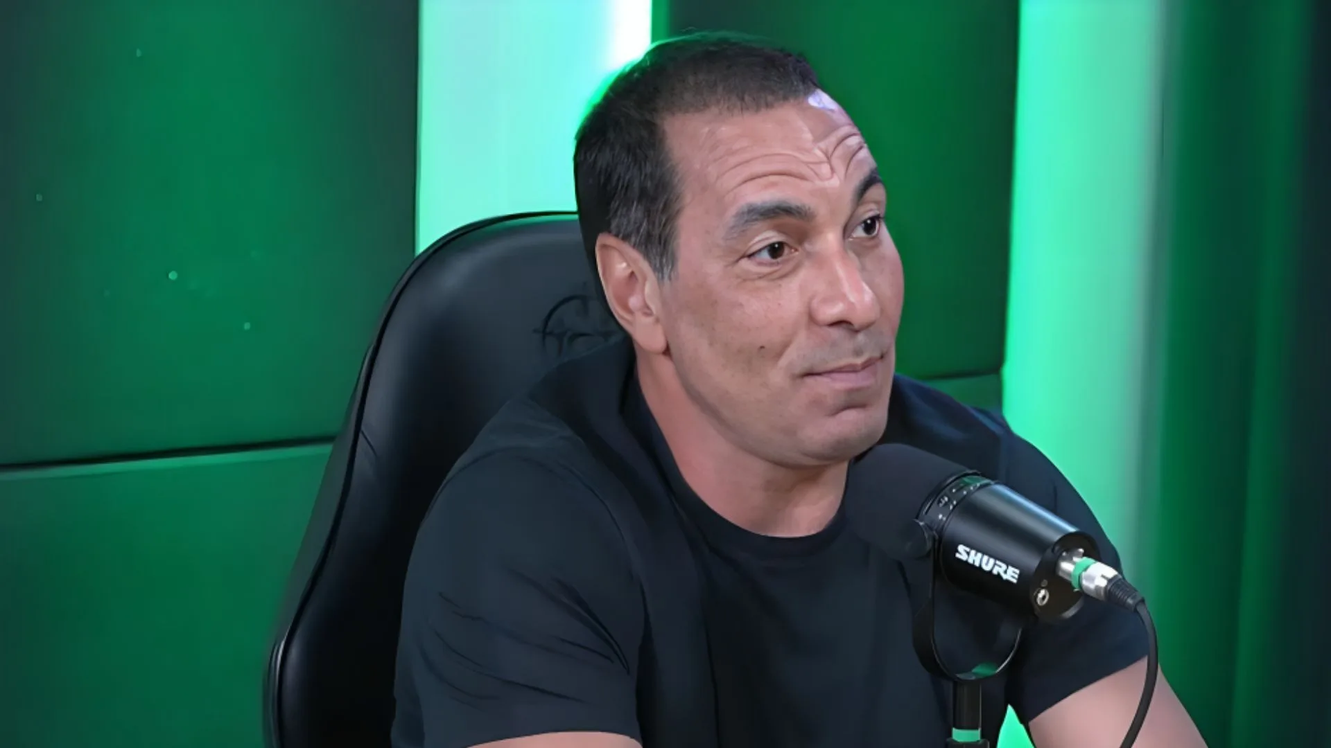 Edmundo elege time que foi ‘enganado’ no Brasil: “Não cumpriram”