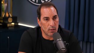 Edmundo em entrevista ao podcast "Flow Sport Club" (Reprodução - YouTube)