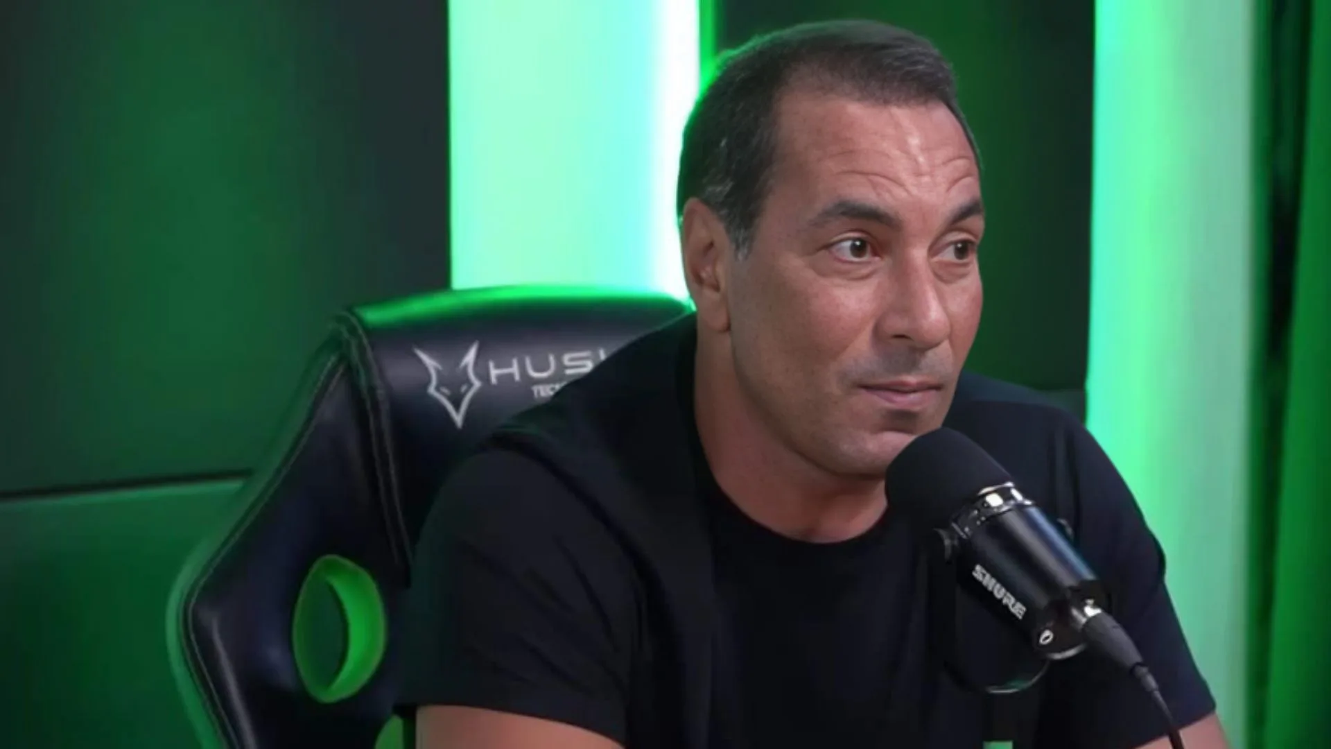 Edmundo indica time organizado do futebol brasileiro: “Discrepância”