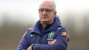 Felipe Melo crava futuro técnico da seleção brasileira: “Em breve”