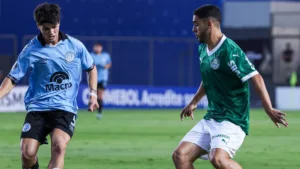 Figueiredo, da base do Palmeiras, tem nova lesão no ligamento cruzado do joelho e passa por cirurgia