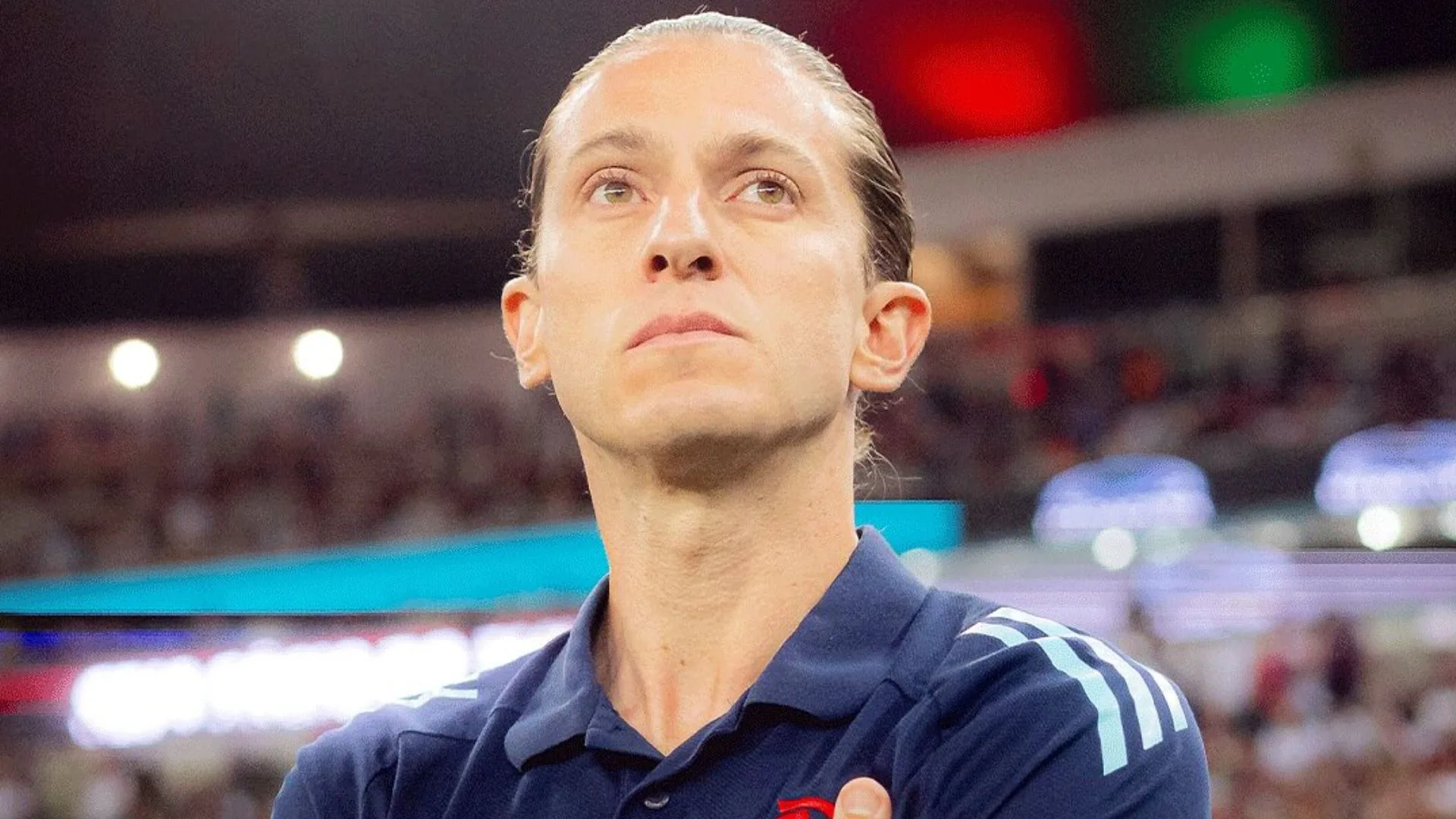 Renato Maurício Prado vê dois técnicos acima de Filipe Luís no Brasil: “Não vou comparar”