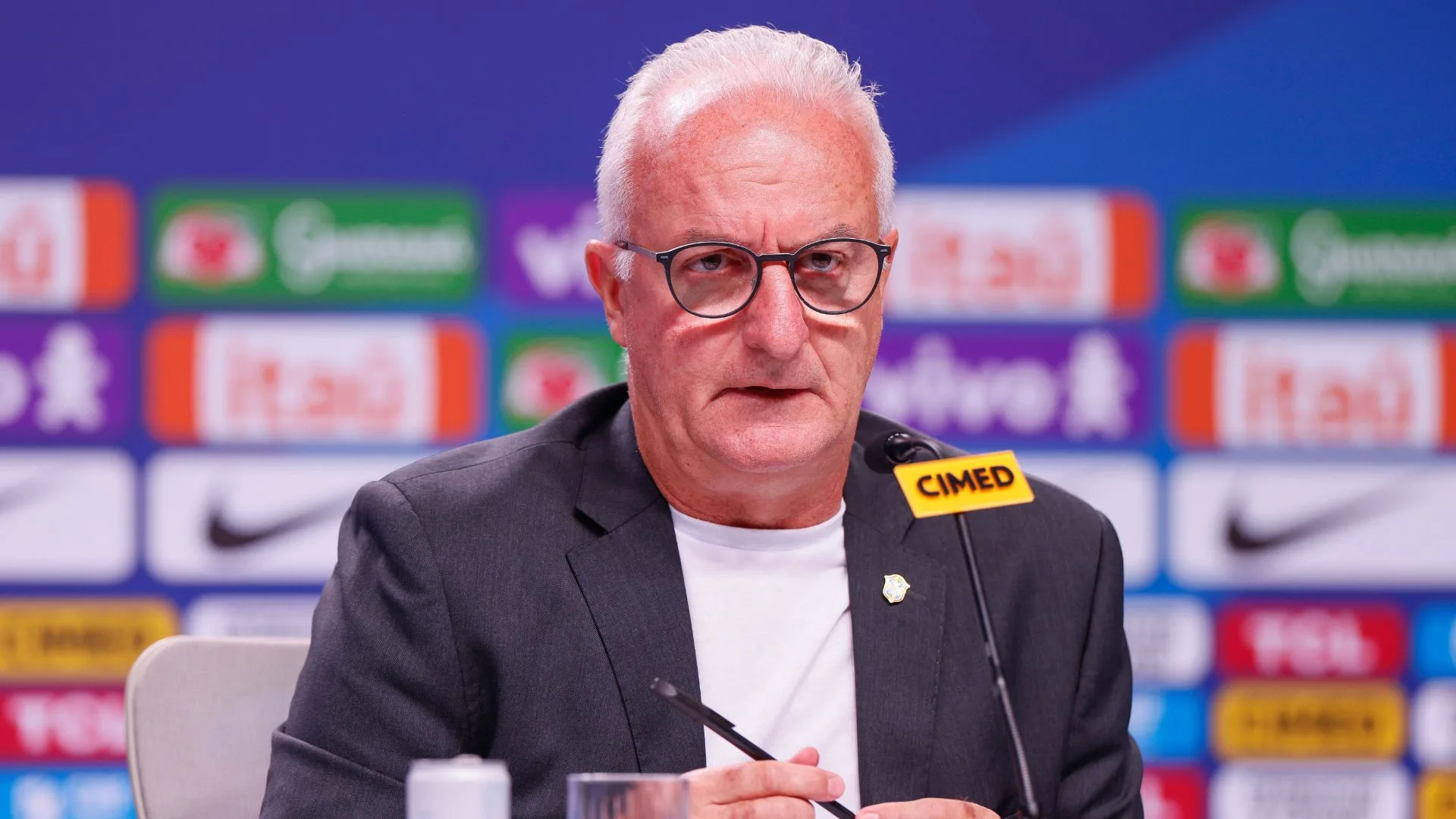 Flávio Prado indica grande erro de Dorival Júnior na seleção brasileira