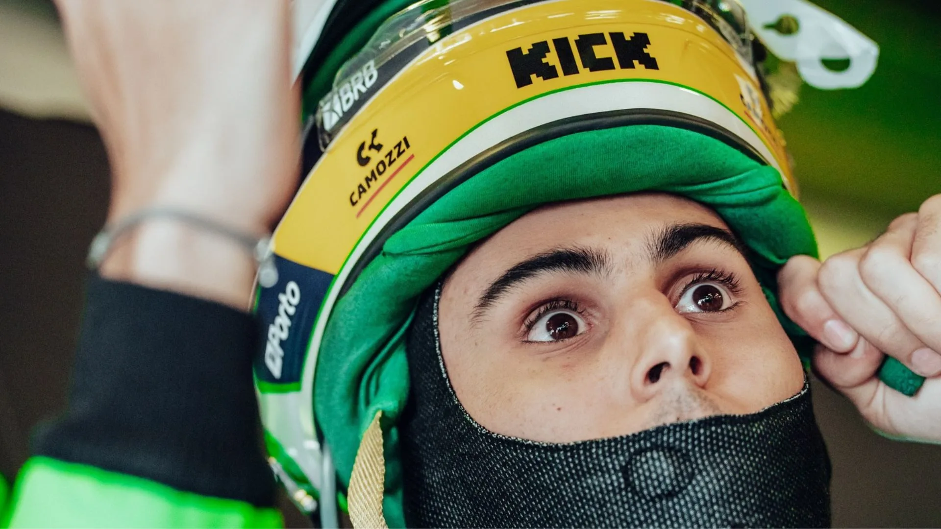 Fórmula 1 hoje: Gabriel Bortoleto roda, mas completa GP da China em 14º