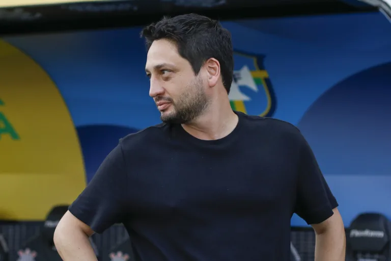 Arthur Elias convoca seleção brasileira feminina na quarta-feira, 26: confira os principais detalhes