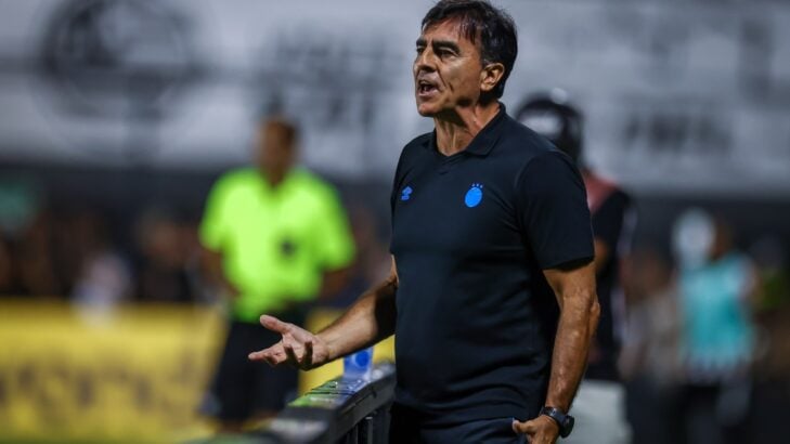 Quinteros garante Grêmio com foco total na final do Campeonato Gaúcho contra o Internacional Quinteros garante Grêmio com foco total na final do Campeonato Gaúcho contra o Internacional