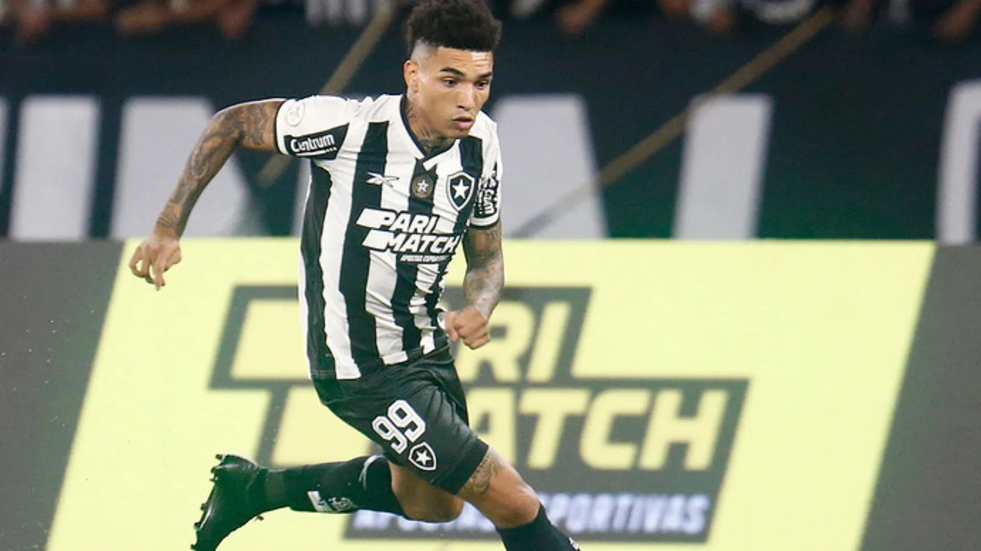 Igor Jesus explica recusa de oferta da Premier League para seguir no Botafogo