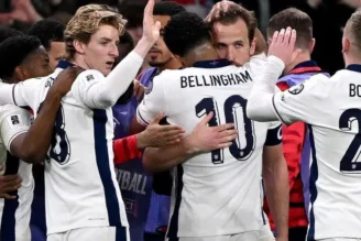 Inglaterra x Letônia