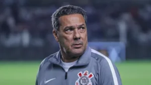Luxemburgo surpreende ao revelar decisão na carreira: “Não falei para ninguém”