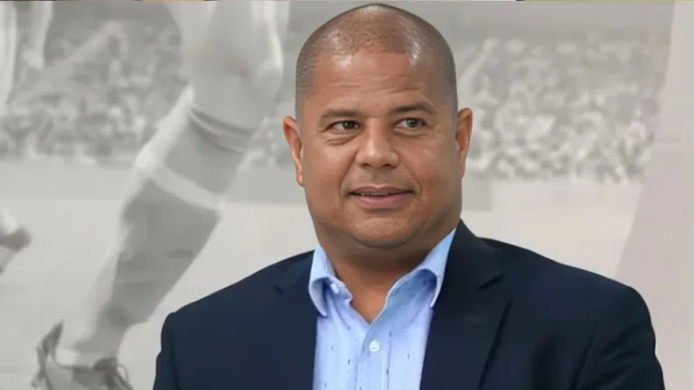 Marcelinho Carioca crava atacante em má fase no Brasil hoje: “Sem confiança”