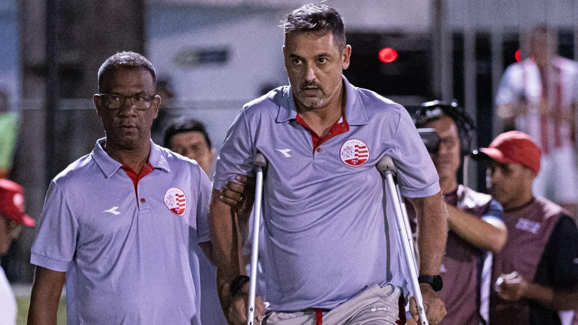  Técnico do Náutico enxerga o time aprendendo a ser copeiro em vitória contra o América-RN pela Copa do Nordeste