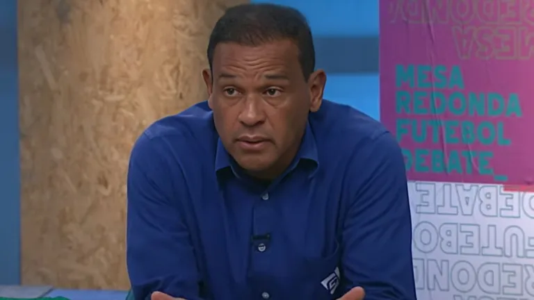 Muller detona meia destaque do Brasileirão: “Parece peladeiro”