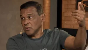 Muller crava atacante fenômeno no Brasil hoje: “Não tem pra ninguém”