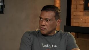 Muller, em entrevista ao podcast "Reis da Resenha" (Reprodução)
