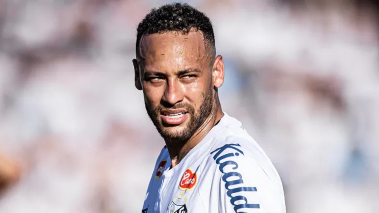 Casagrande sinaliza reviravolta com Neymar no Brasil: “Coragem”