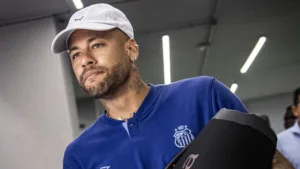 Técnico do Barcelona, Hansi Flick fala sobre possível retorno de Neymar ao clube catalão