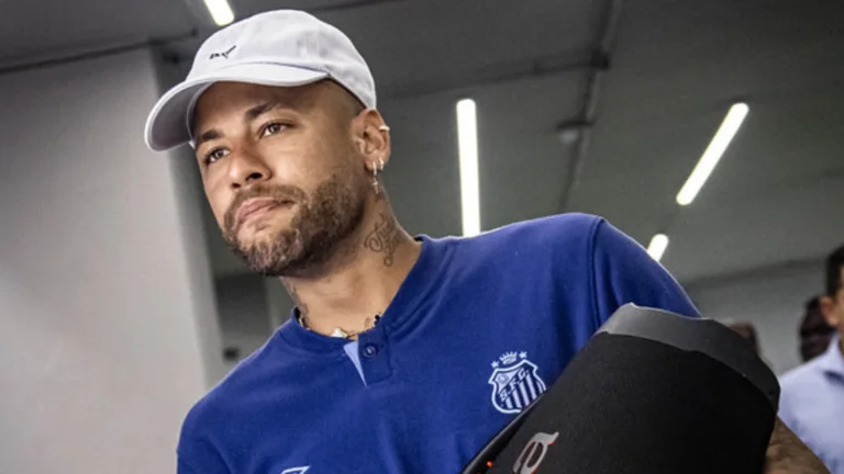Técnico do Barcelona, Hansi Flick fala sobre possível retorno de Neymar ao clube catalão