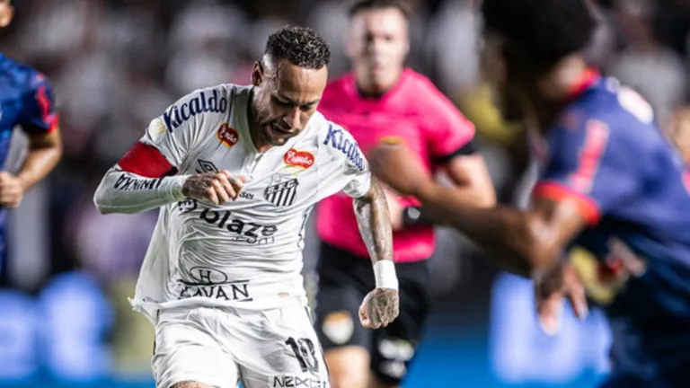 Presidente do Santos atualiza situação sobre futuro de Neymar: “Diálogo diário” 