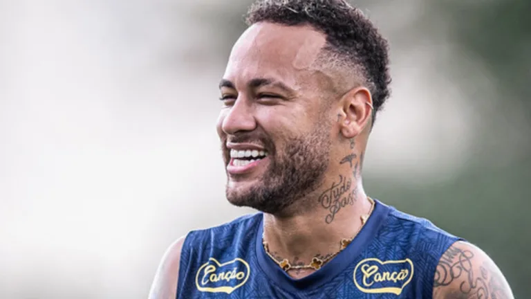 Presidente do Santos, Marcelo Teixeira é quem conduz as conversas para a permanência de Neymar