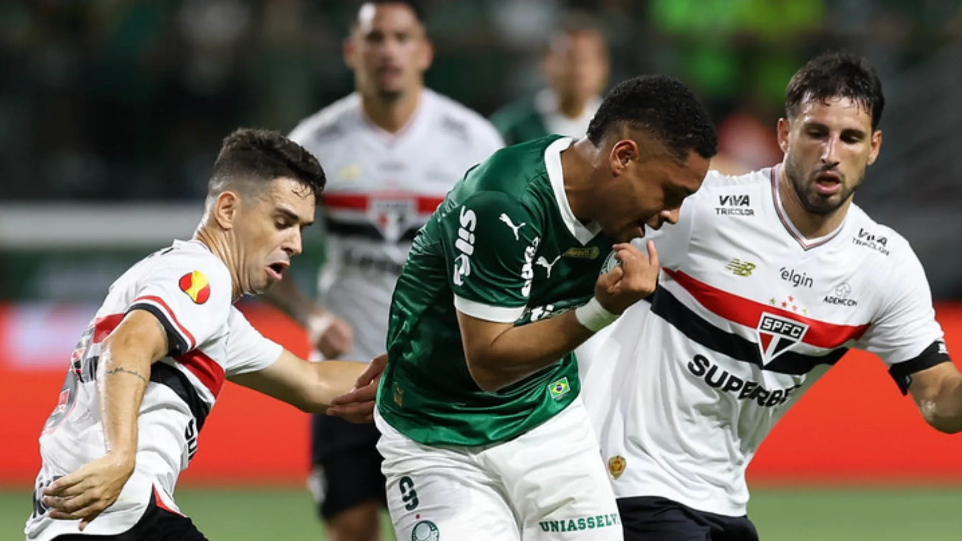 Palmeiras provoca SPFC, após divulgação do áudio do VAR, com referência do duelo da Copa do Brasil de 2022