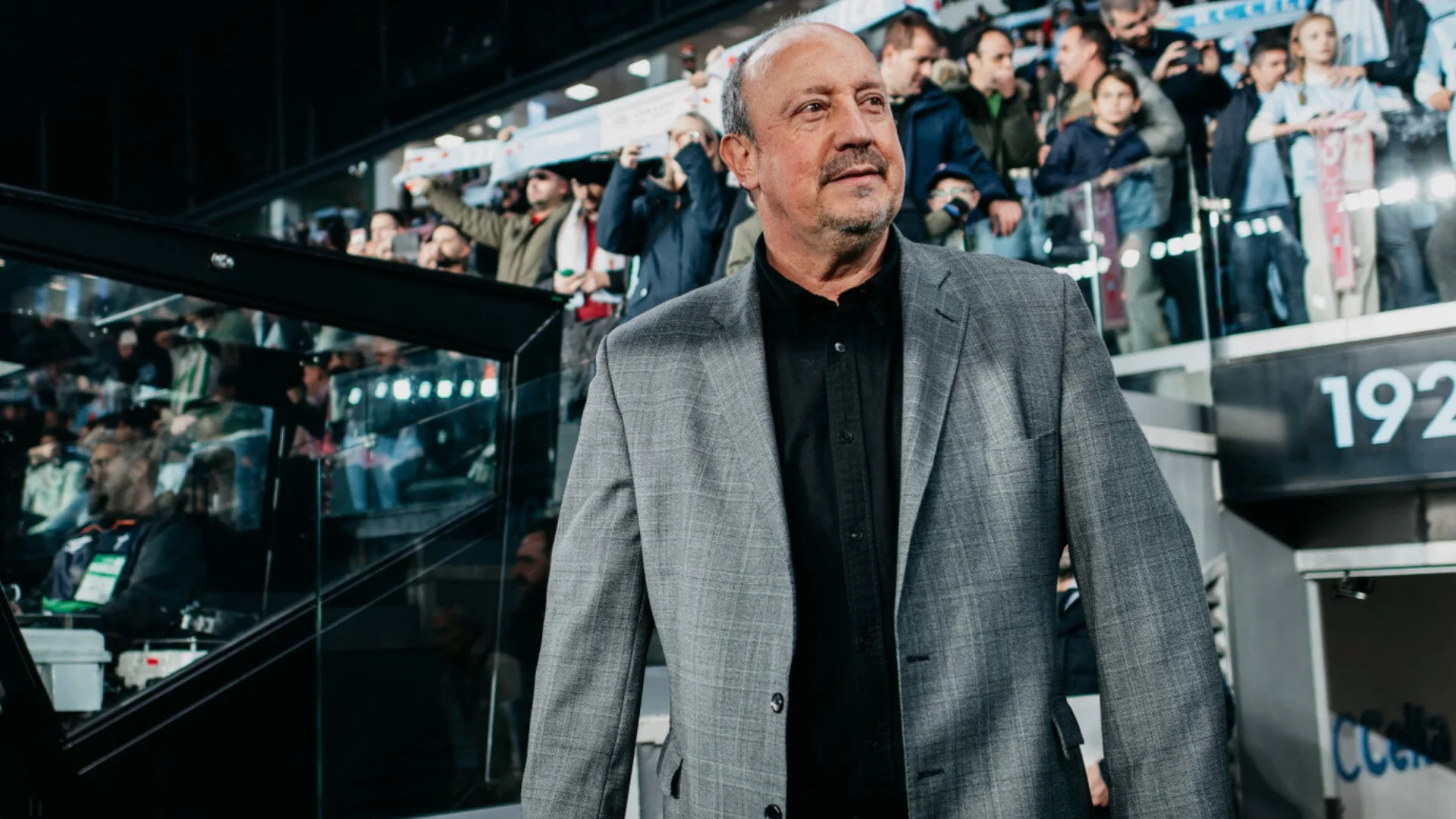 Rafa Benítez revela motivo inusitado para não ir para o Botafogo: “Muito longe de casa”