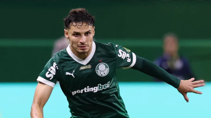 Piquerez e Raphael Veiga pedem para deixar o Palmeiras e Nicola revela decisão do clube: “Tenta convencê-los a ficar”
