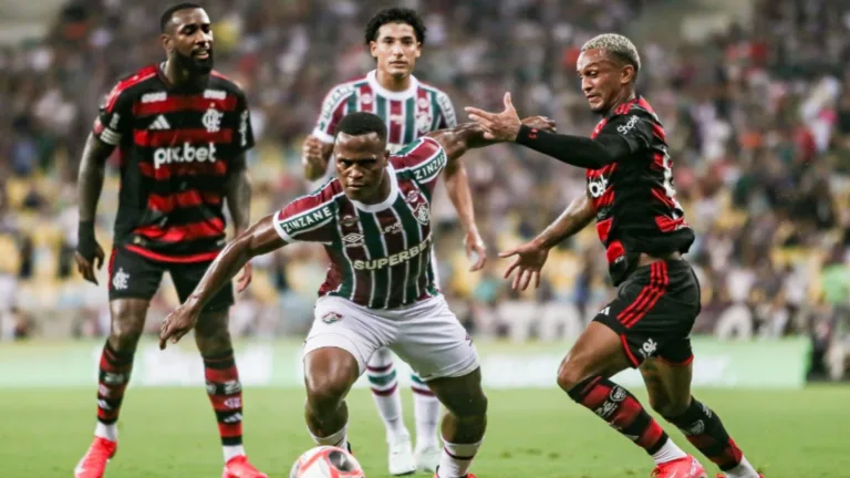 Rivellino antecipa campeão carioca entre Flamengo x Fluminense: “Favorito”