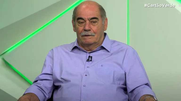 Rivellino crava técnico ideal para a seleção brasileira: “Me agrada muito”