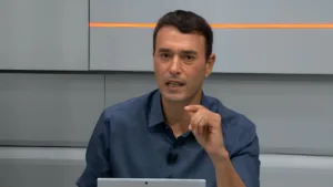 Rizek fica impactado com atitude de técnico: “O quão ridículo seria?”