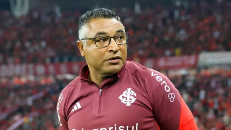 Roger Machado tem novidades para montar o Internacional na final do Gauchão