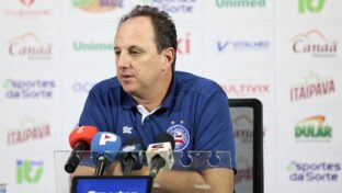 Rogério Ceni em entrevista no Bahia (Letícia Martins - Divulgação)