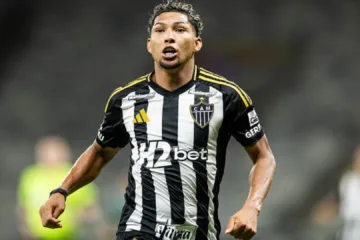 Rony, do Atlético-MG, projeta duelo com o Palmeiras pelo Brasileirão: “Se fizer eu gol, não vou comemorar”