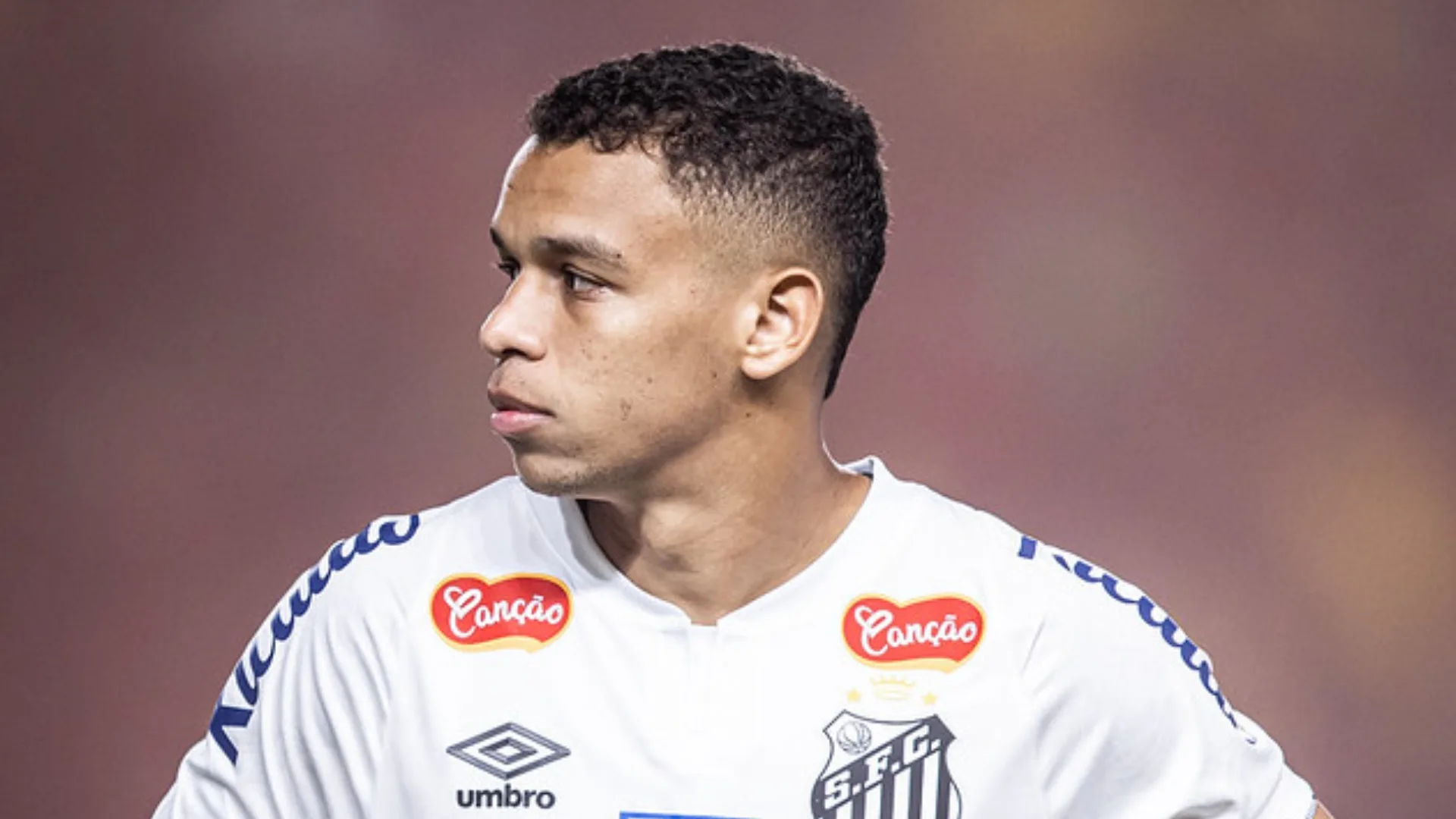 Santos cede volante em empréstimo para time da Série B; veja detalhes 