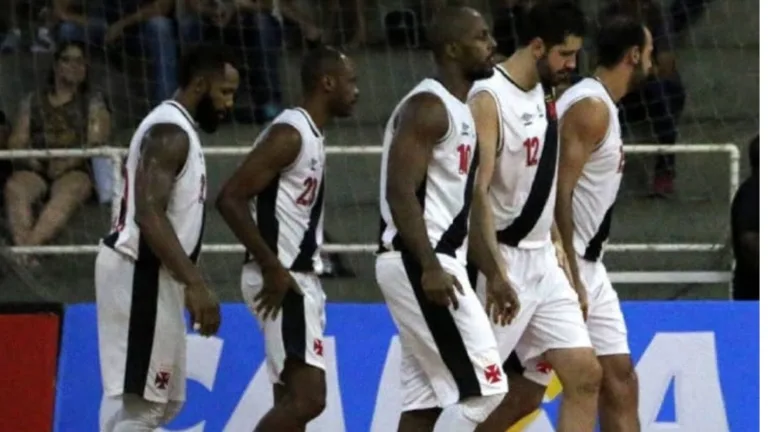 São Paulo x Vasco: onde assistir jogo de basquete do SPFC e Cruzmaltino pelo NBB