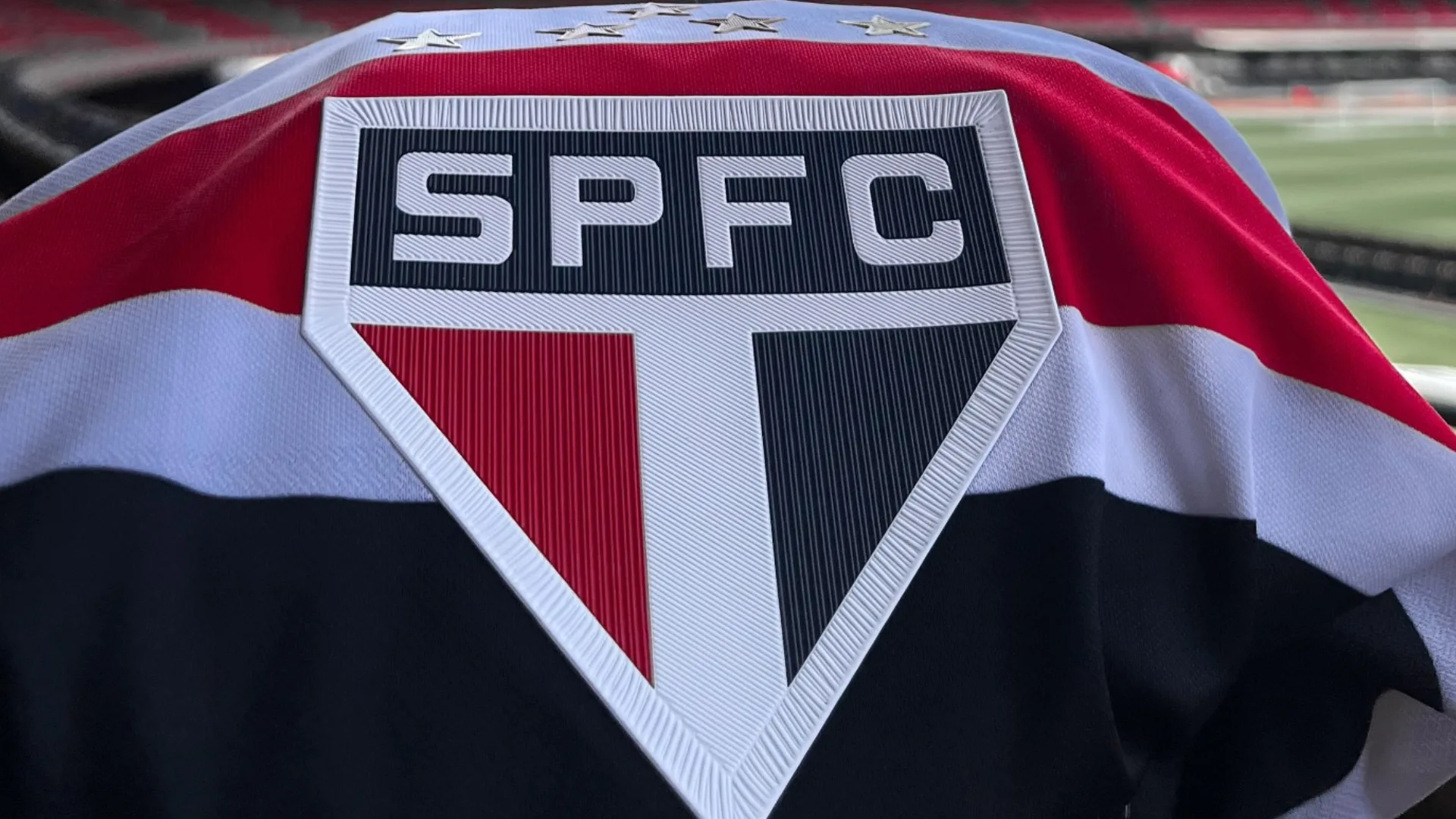 Dirigente do SPFC diz que dívida do clube em 2024 subiu para R$ 900 milhões, um aumento de 35% em relação a 2023