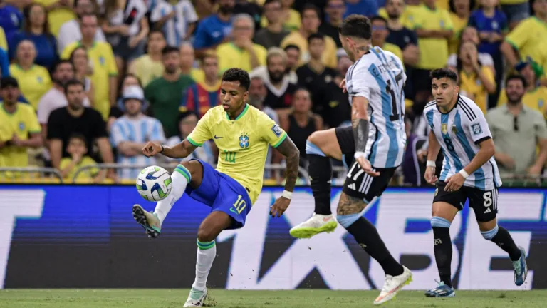 Torcedores elegem as três melhores seleções da América hoje