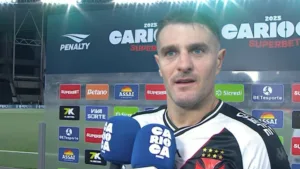 Torcedores do Flamengo rebatem Vegetti após forte acusação: “Chororô”